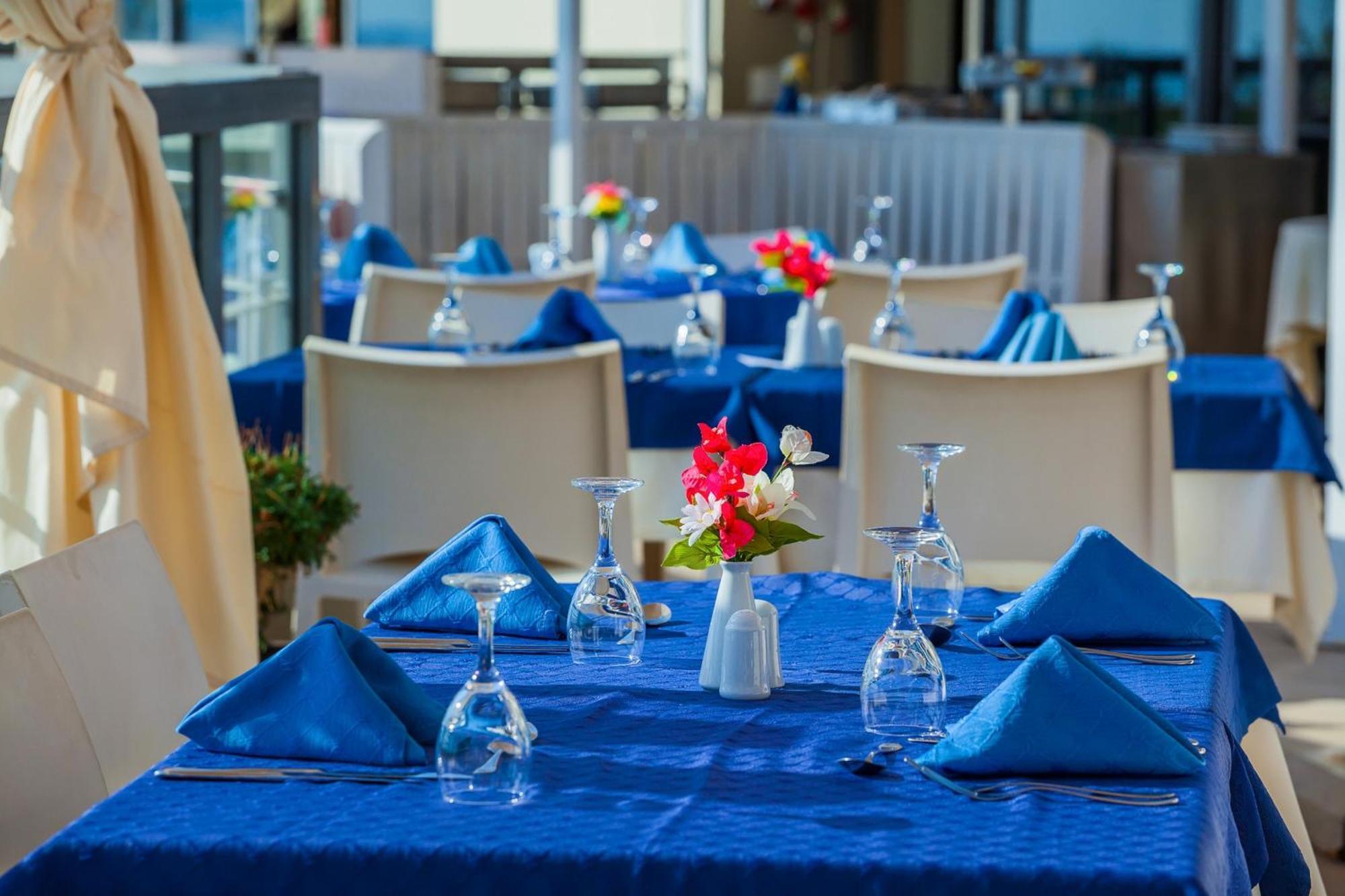 Xenios Anastasia & Resort 5*